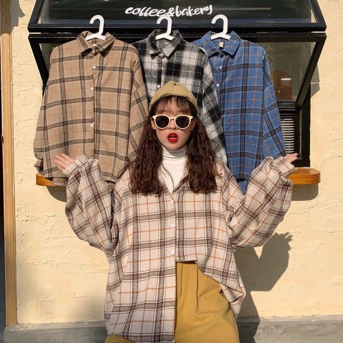 Women Plaid Shirt Blouses All-Match BF Batwing-Sleeve Oversize Checked Jacket Tops Autumn Casual Turn-Down Collar Shirts Outwear